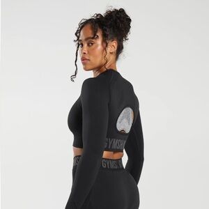 Gymshark Flex Long Sleeve Crop Top with Graphic Logo Size XS